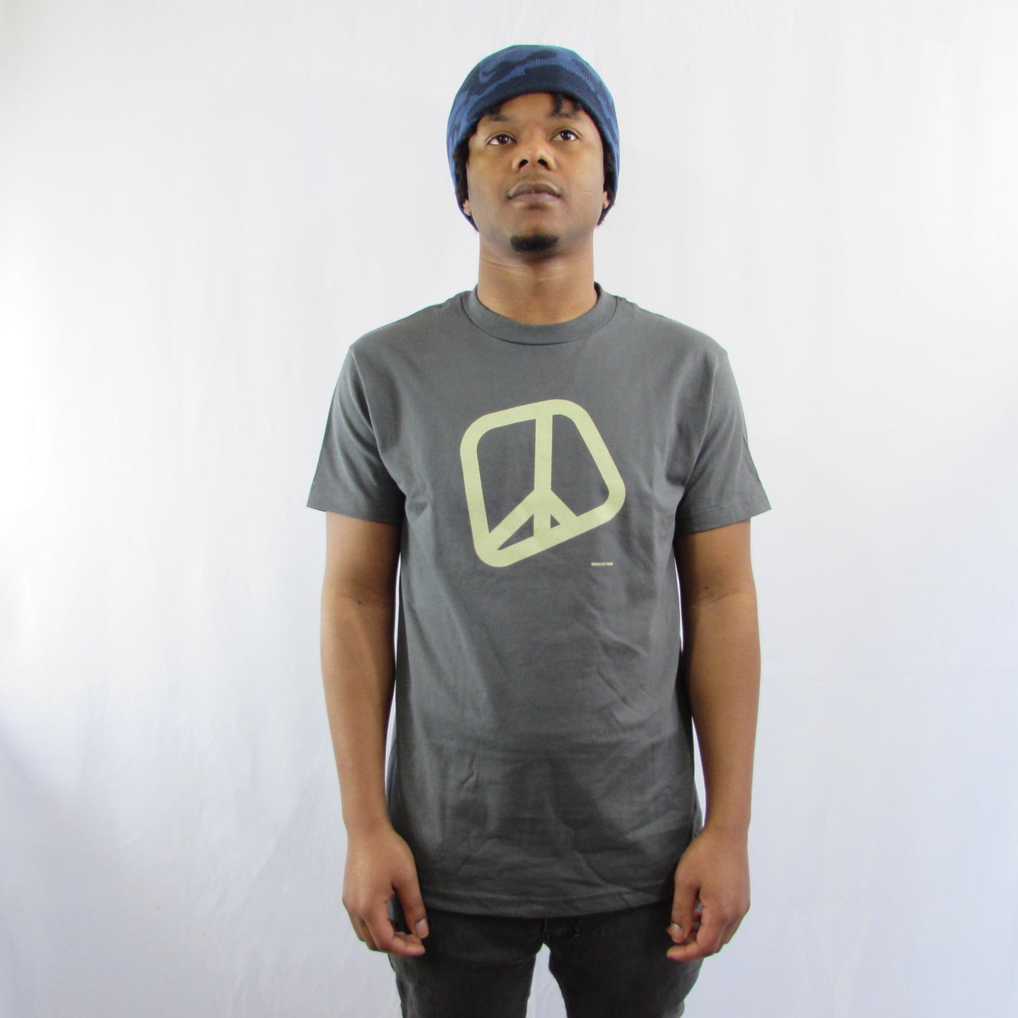 PEACE LOGO SHIRT