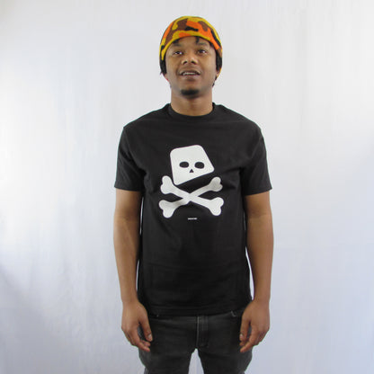 SKULL AND BONES LOGO SHIRT